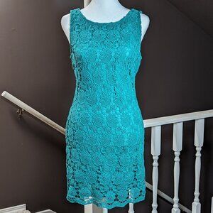 Ark & Co Green lace dress, Size M